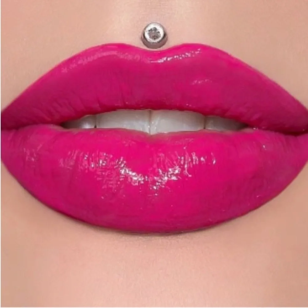 Pink Vault Jeffree Star Supreme Gloss NIB